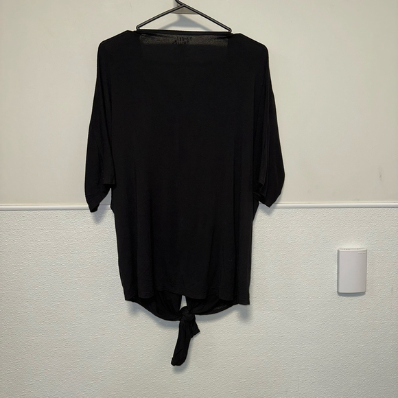 Time and Tru Women’s Maternity Blouse Size M Black (8-10) tie front button down - Picture 4 of 8